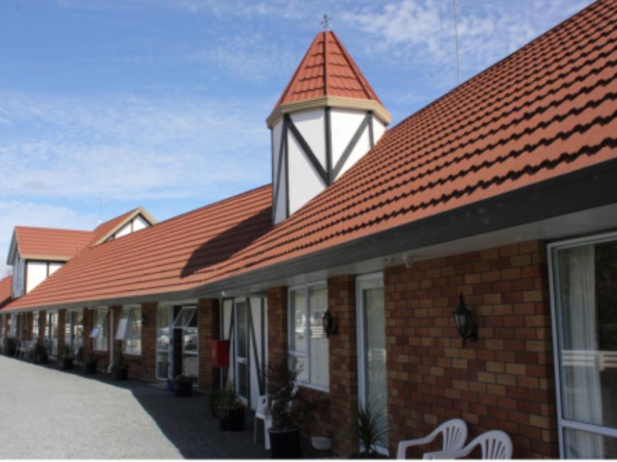 Castle Court Motel Wellsford Kültér fotó